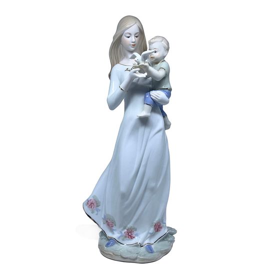 Mulher com Bebê e Pássaro em Porcelana